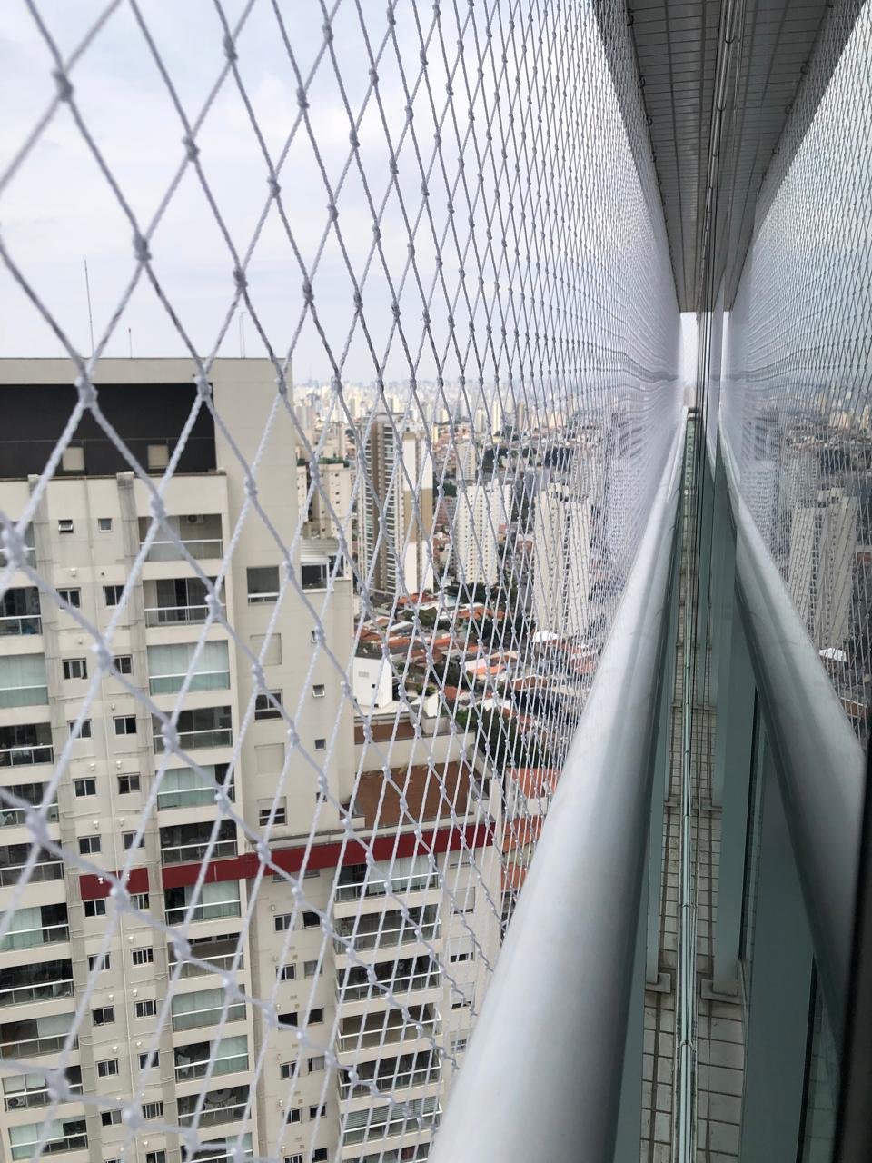Rede de proteção instalada pela Protect Redes em apartamento de São Paulo